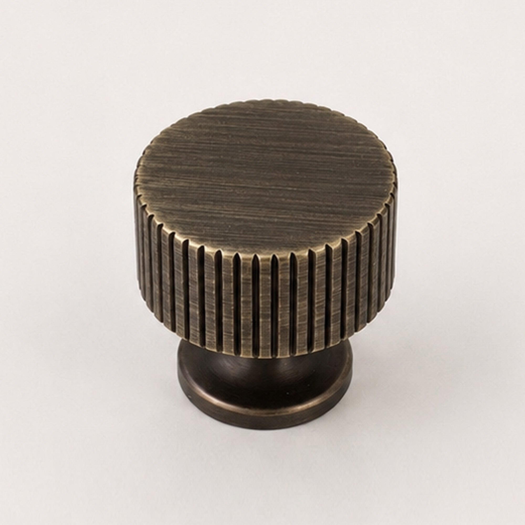 Reeded Cabinet Knob - Antique Brass
