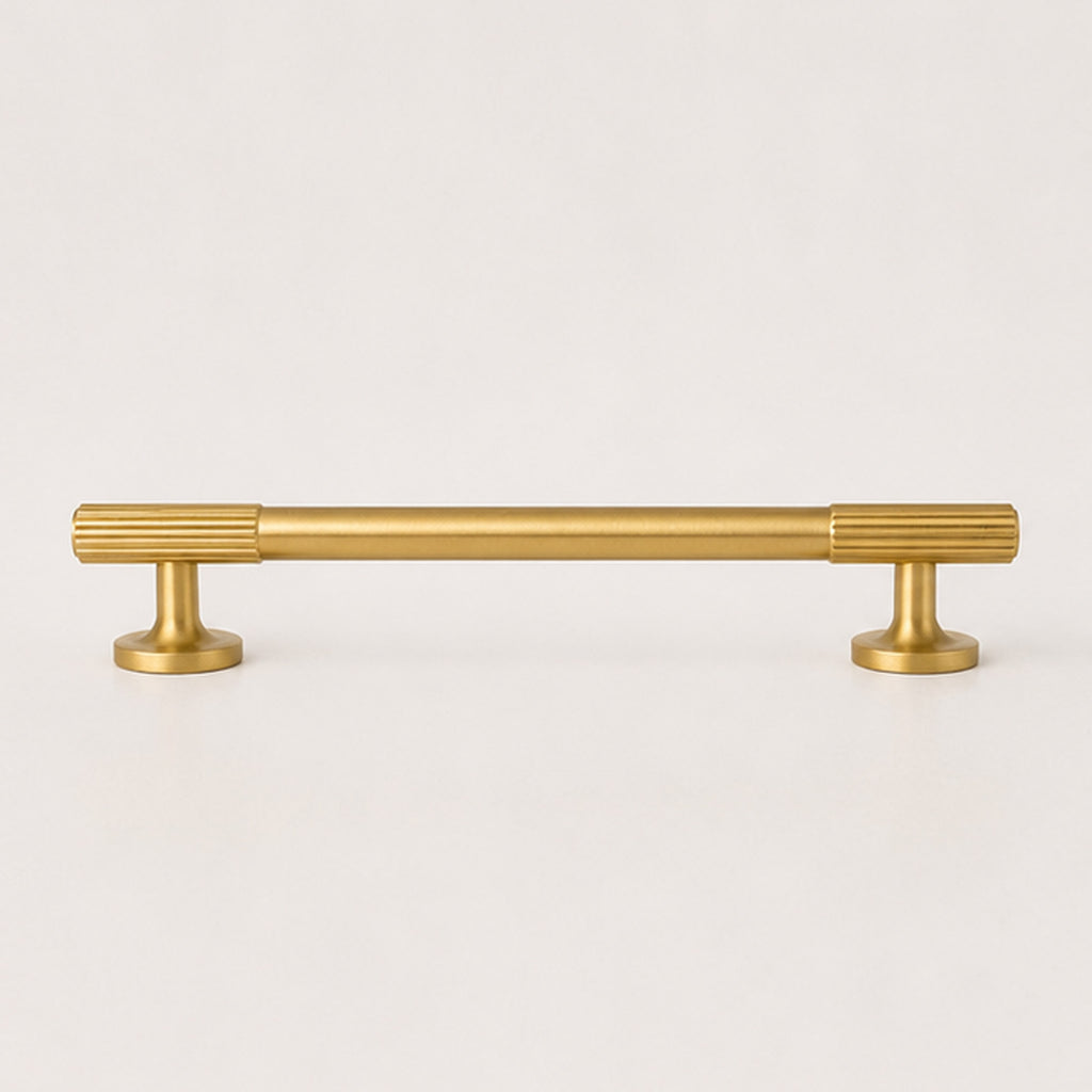 Reeded Pull Handle - Satin Brass