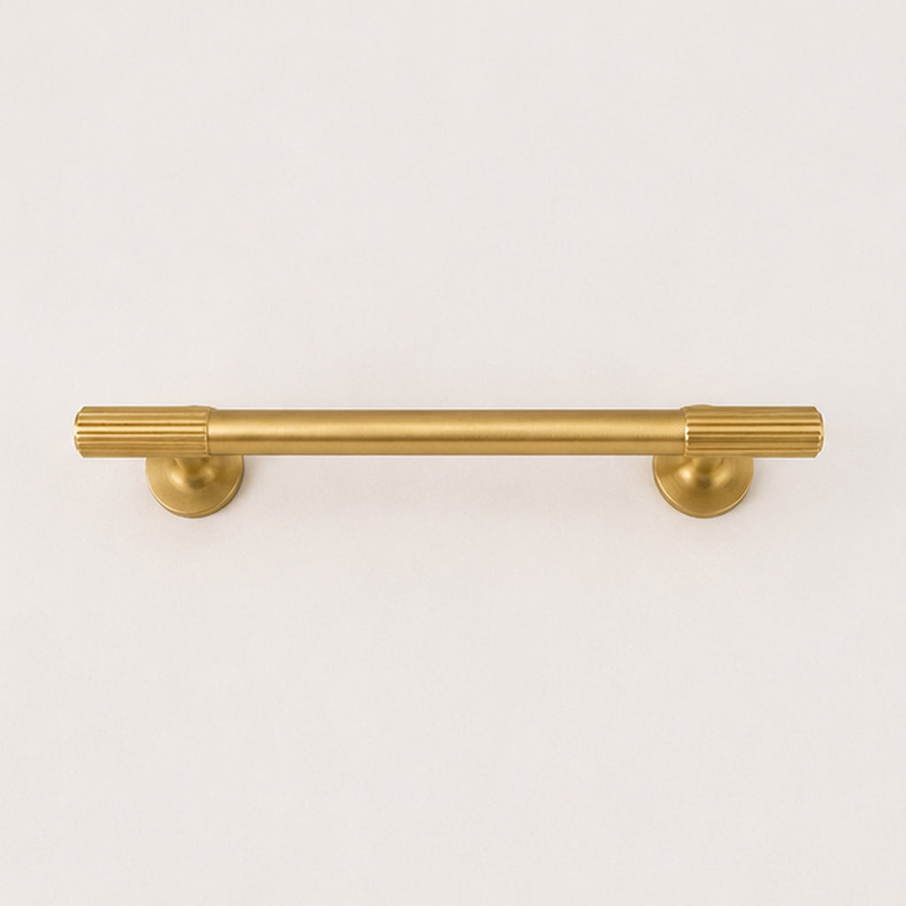 Reeded Pull Handle - Satin Brass