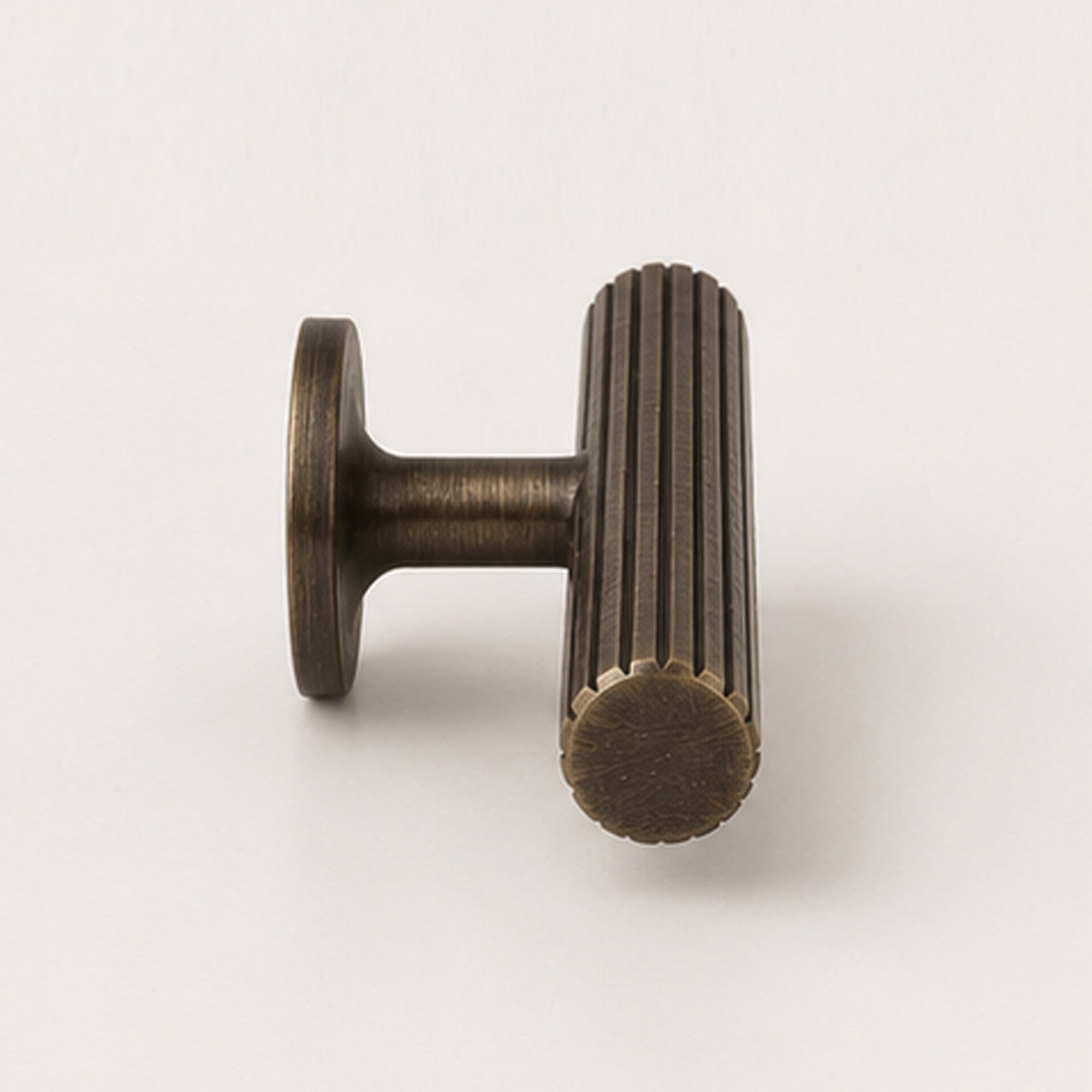Reeded T-Bar Handle - Antique Brass